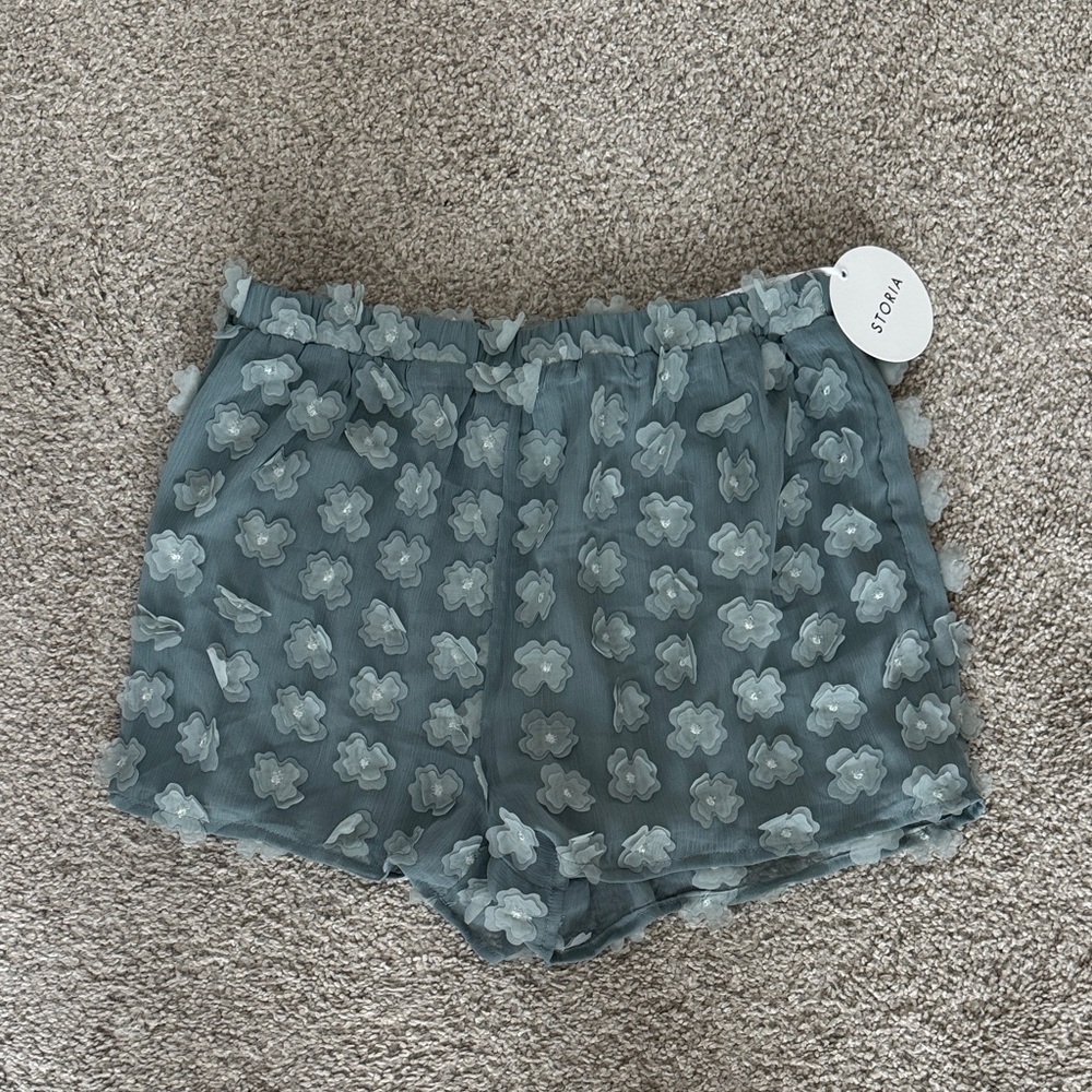 Storia Women's Blue Floral High Waist Shorts